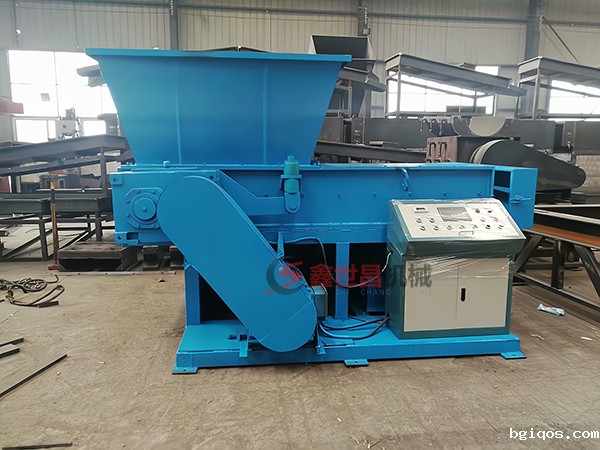 塑料包装箱撕碎机