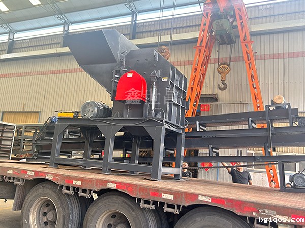 800型金属破碎机