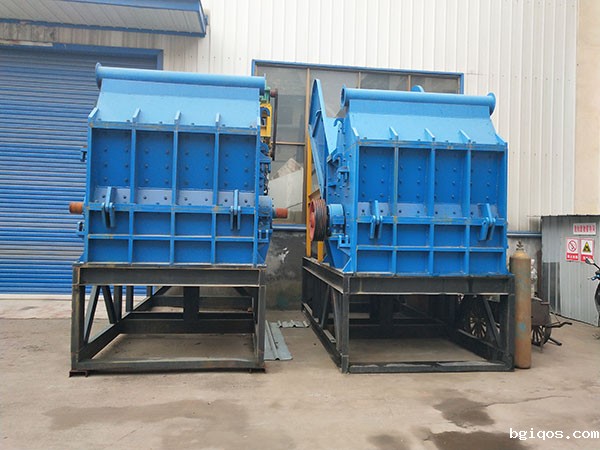 易拉罐破碎机