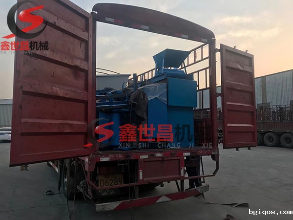 单轴撕碎机发货