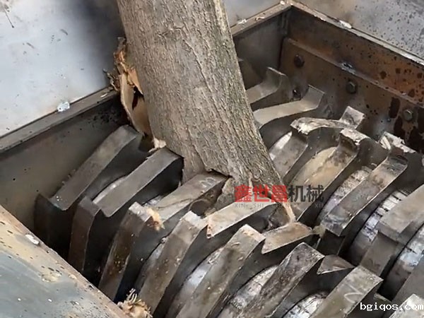 木材撕碎机