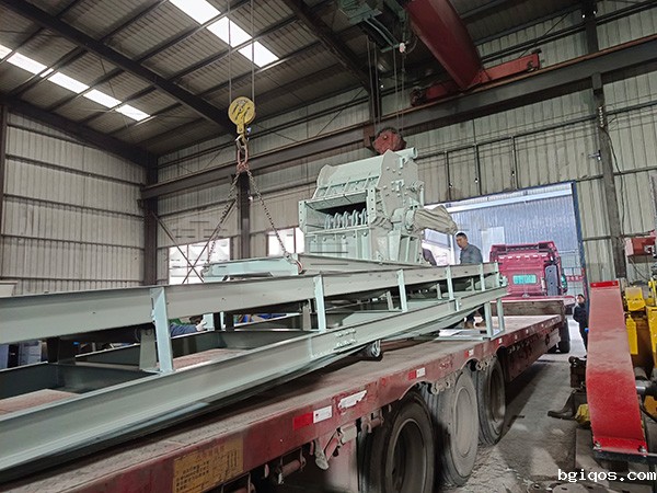 1000型金属破碎机发往安徽