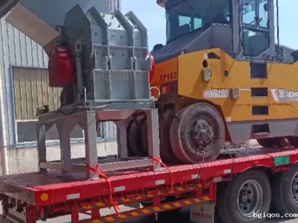 新疆800型破碎机发货