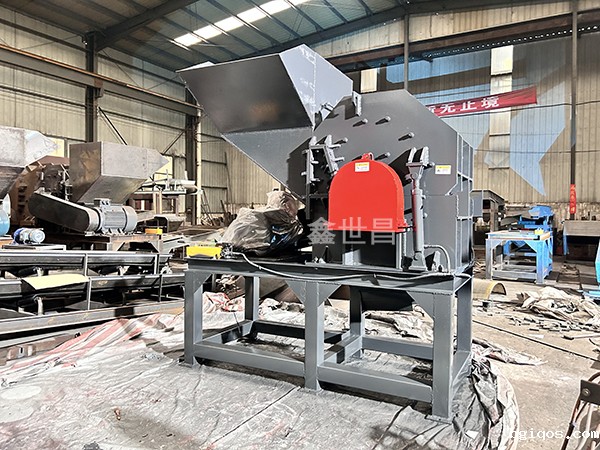 800型金属破碎机发货